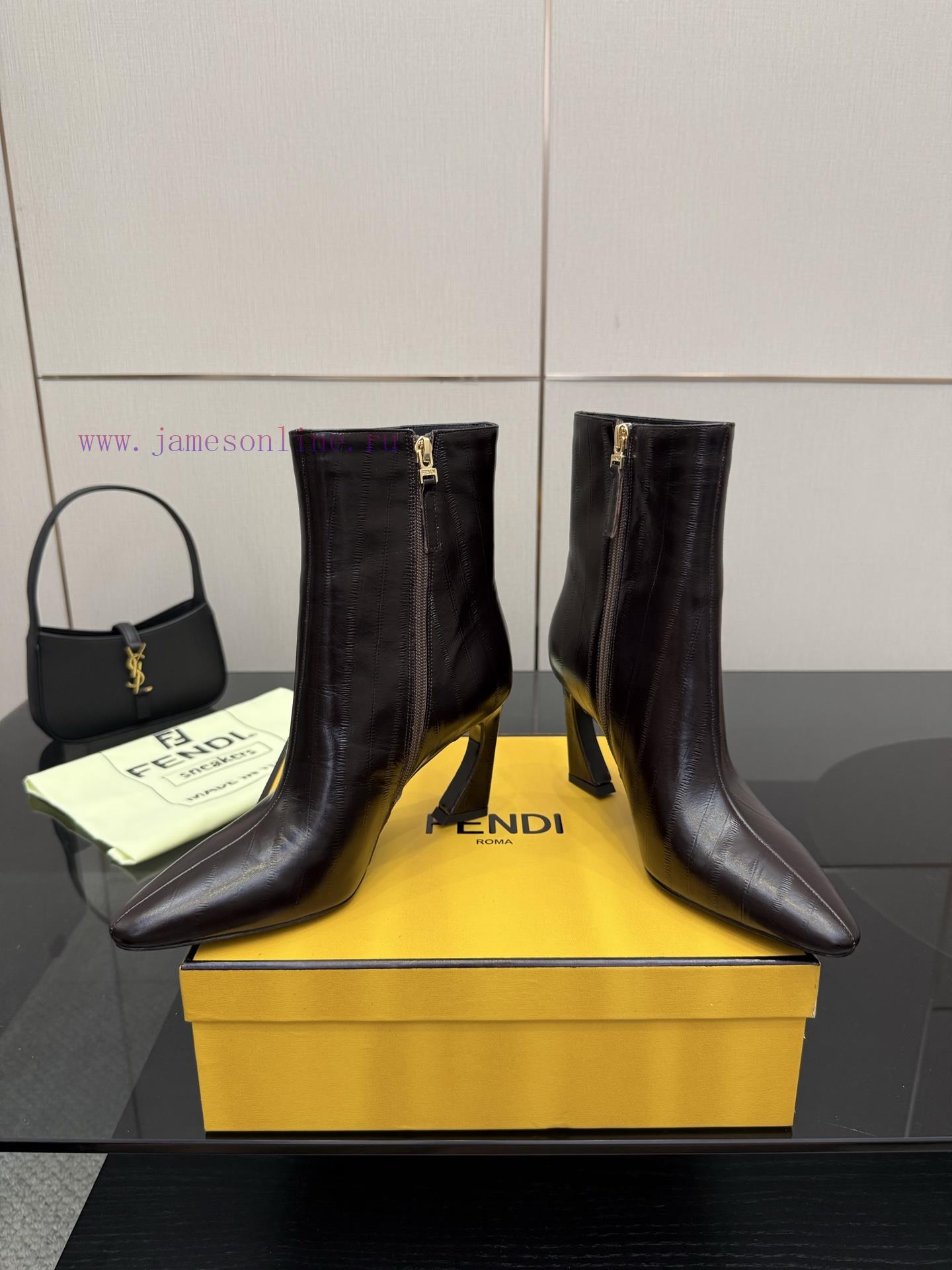 FENDI Arco Blind Eel Leather BootsThis Cylindrical Boot Features A Tapered Toe And High Heel De ikqqox6q - Image 4
