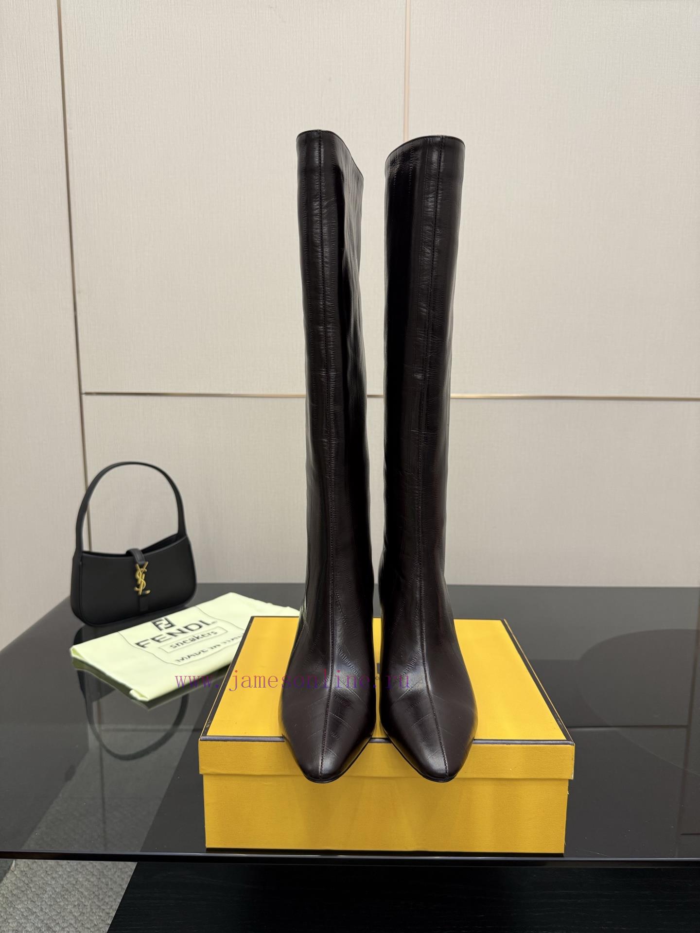 FENDI Arco Blind Eel Leather BootsThis Cylindrical Boot Features A Tapered Toe And High Heel De 4w5138o3 - Image 2