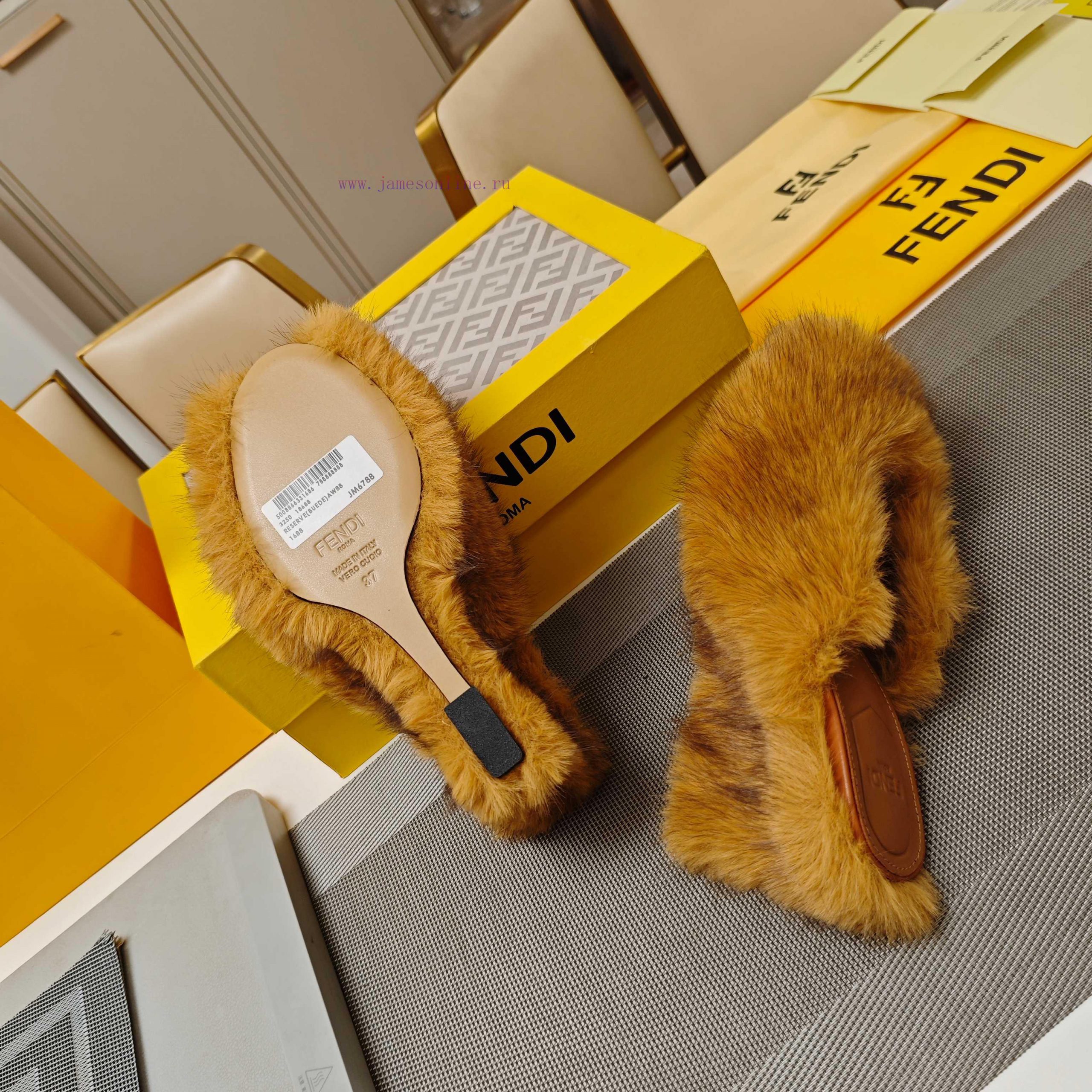 Wool Fur Series Fendi Top EditionThe Mixed Pure Wool "FF" Logo Wool Slippers Sought After By 25 lpbeehn1 - Image 9