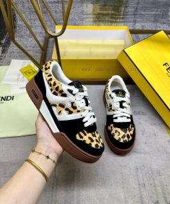 FENDI MatcHermes Sports Shoes With Horsehair Material Decorated With Brown FENDI Leo Animal Pat l7792z0d
