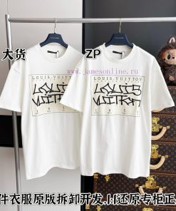 LV Wang Hedi's Same Short Sleeved Whole Piece Clothing Is Purchased And Developed By Zp. The Or e3av4aab