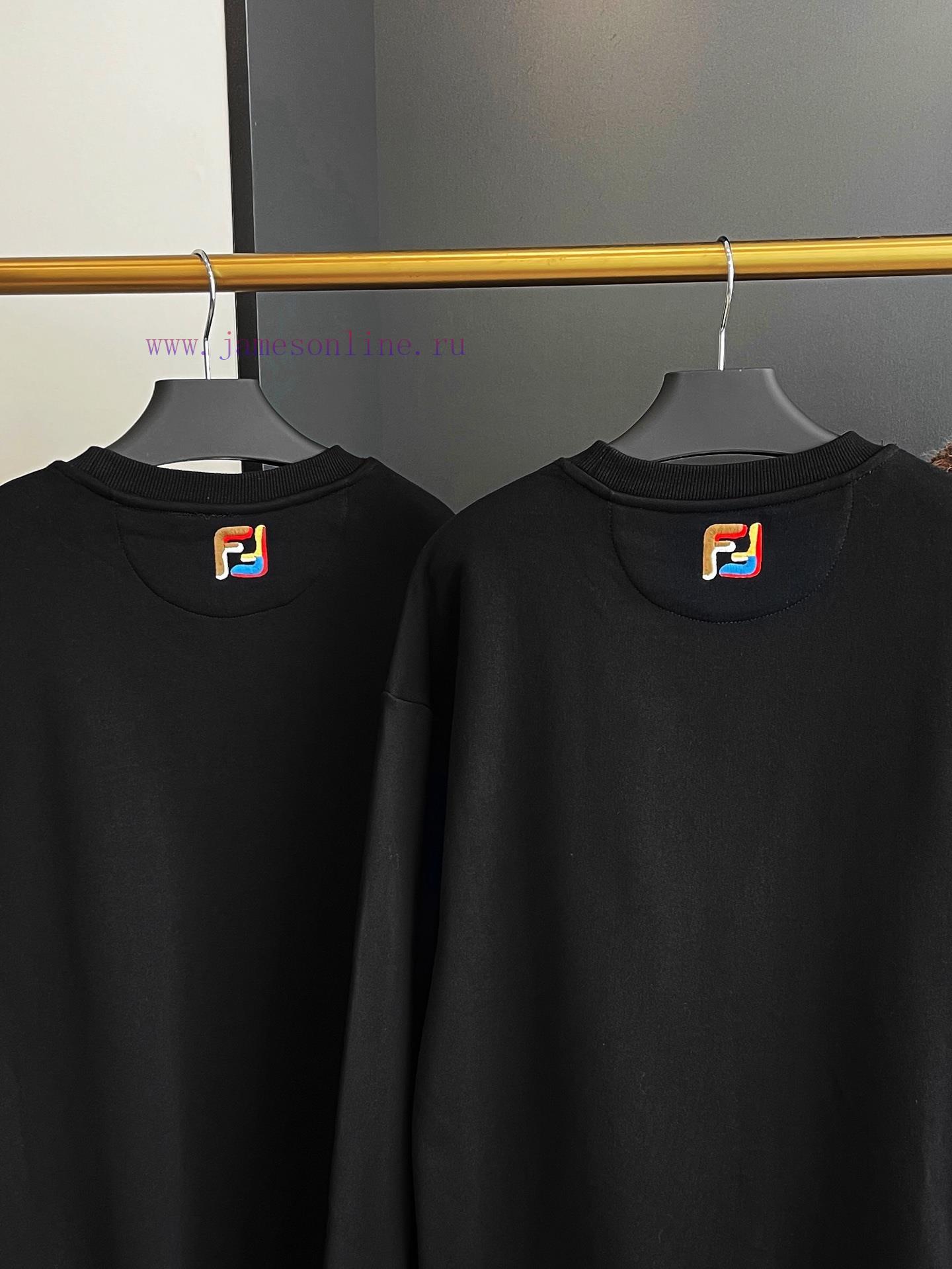 FENDI Zipper Pocket Hoodie With Full Packaging 🔥🔥🔥 Whole Piece Clothing Procurement Zp Developm dpeqn6kz - Image 9
