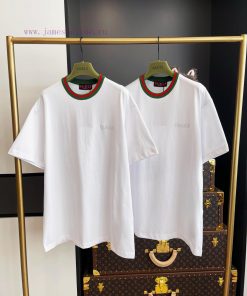 Gucci Red And Green Collar Short Sleeves With Full Packaging 🔥🔥🔥 Whole Piece Clothing Procureme f2stii17