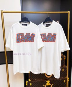 LV Letter Inlaid Woolen Short Sleeved Clothing Is Purchased And Developed By Zp. The Original V cxnnbli4
