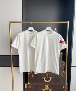 Moncler Cuff Woven Short Sleeve ⚠️ Complete Packaging And Shipping Of The Entire Piece Of Cloth vy2h5emm