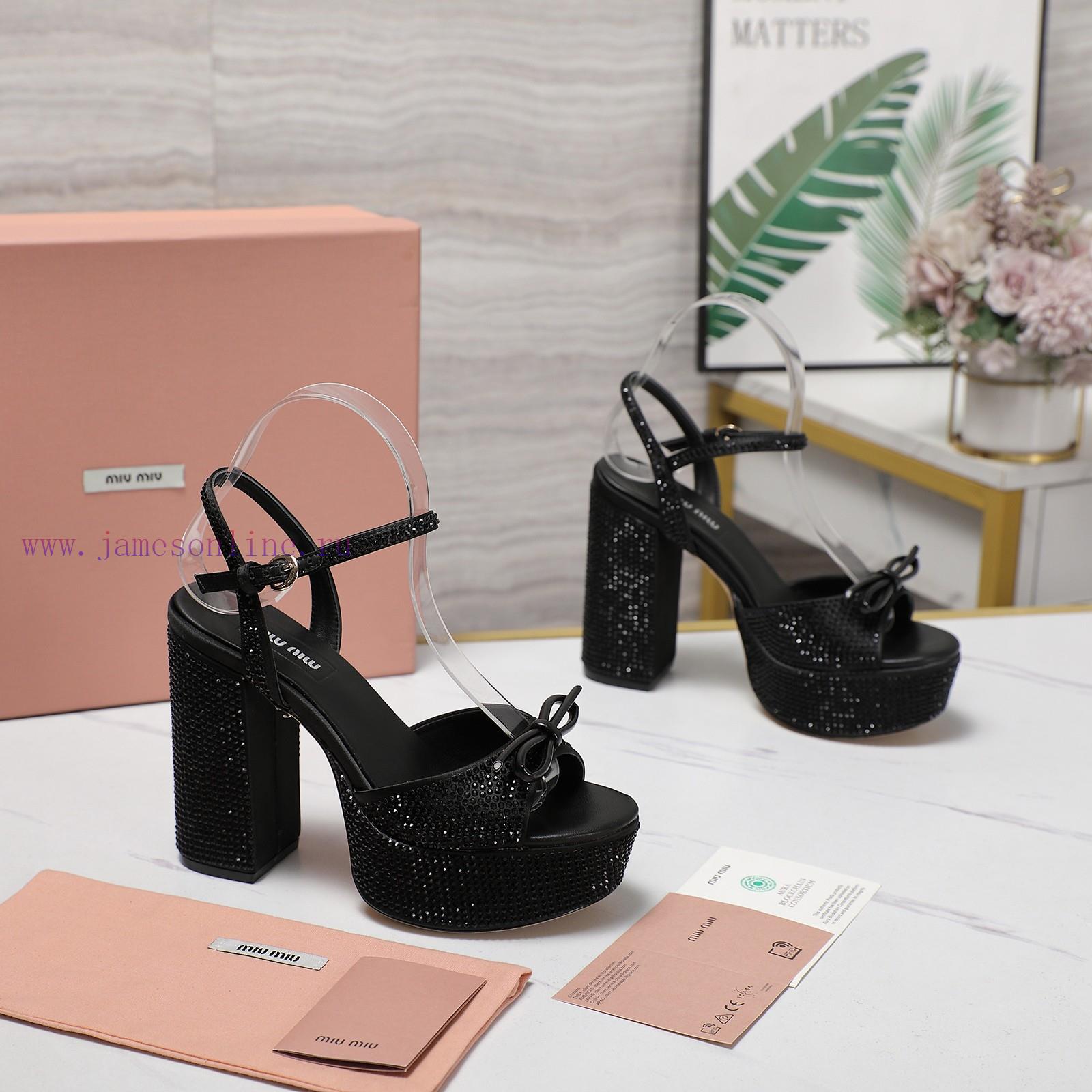 Top Level Purchasing AgentMIUMIU's New Bling Bling Swarovski Rhinestone SandalsPurchasing Quali 4y326lfz - Image 7
