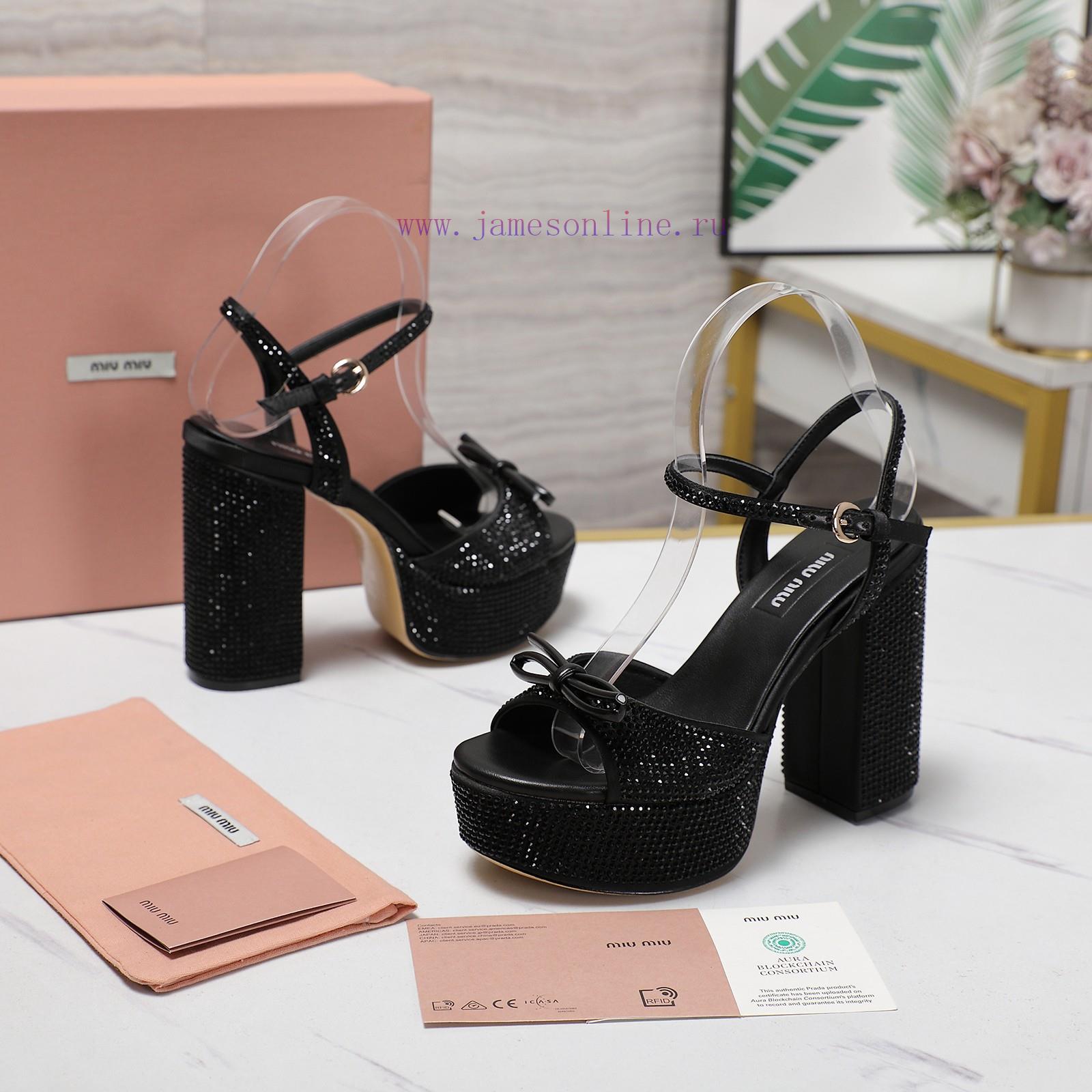 Top Level Purchasing AgentMIUMIU's New Bling Bling Swarovski Rhinestone SandalsPurchasing Quali 4y326lfz - Image 9