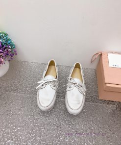 MiuMiu Miu Miu 2024 Fashion Show New Retro Small Leather Shoes Le Fu Shoes Dou Dou Shoes Retro 9vznxj0w