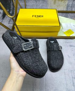 FENDI's Latest Hot Item Flat Half Bag Slippers With FF Decorative Buckle Imitation Black Denim i2ui9fp4