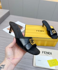 FENDI REFELECTION FENDI Fashion Slippers For Spring/Summer 2024Bright Avocado Leather Splicing e5dle6f5