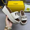 FENDI's Latest Popular Broadband Thick Soled Slippers Made Of PP Grass Fabric And Embroidered W aju30s44