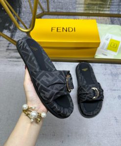 FENDI's Latest Popular Flat Bottom Slippers Paired With Knotted Ties Gold Finish Metal Parts FF dnla0s6r