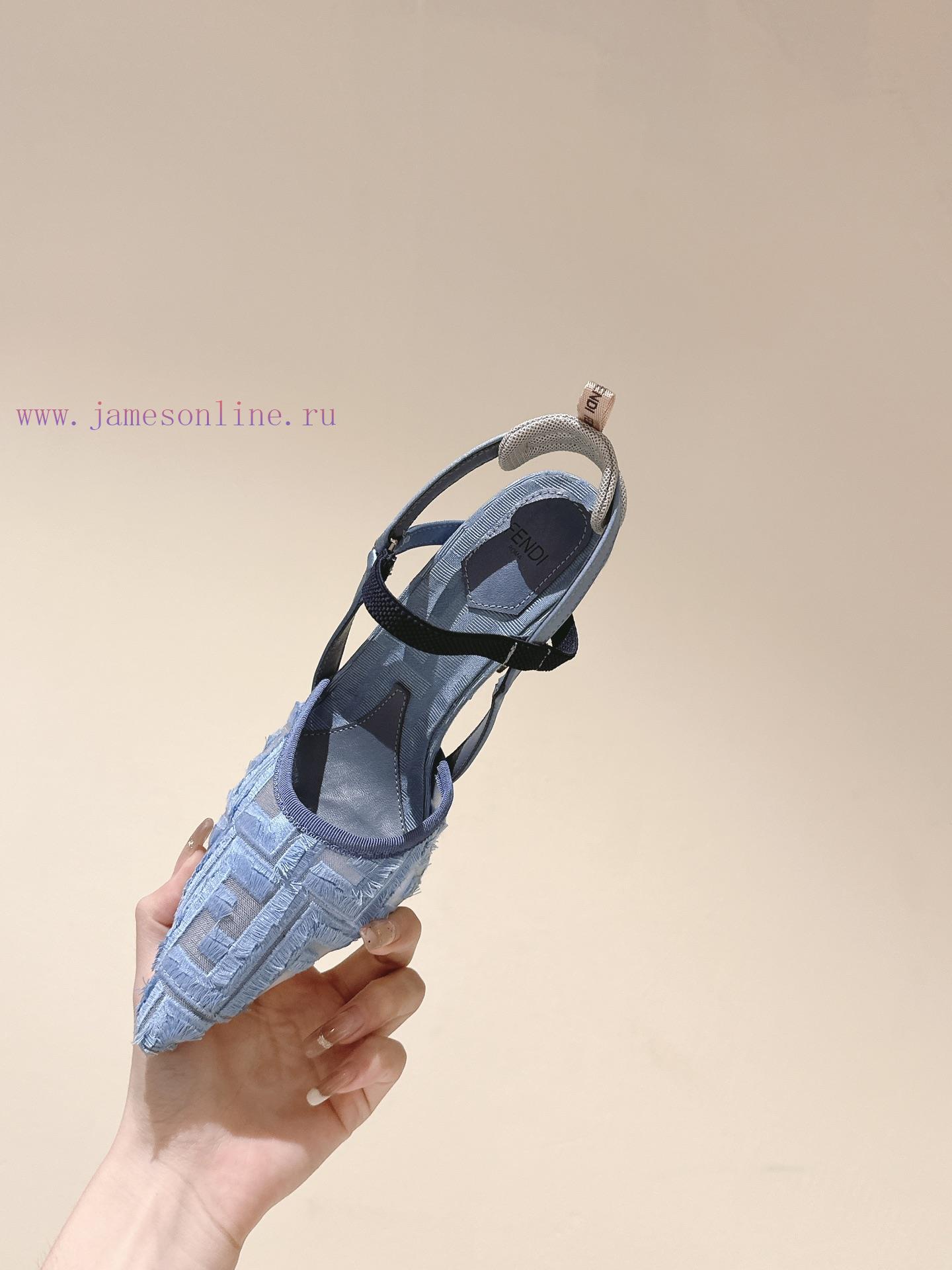 | ²⁰²4 𝐬𝐬 🤍🤎Fendi Fashion Show Flagship Series New Products Launched Inspired By The Design Of v33n88k7 - Image 10