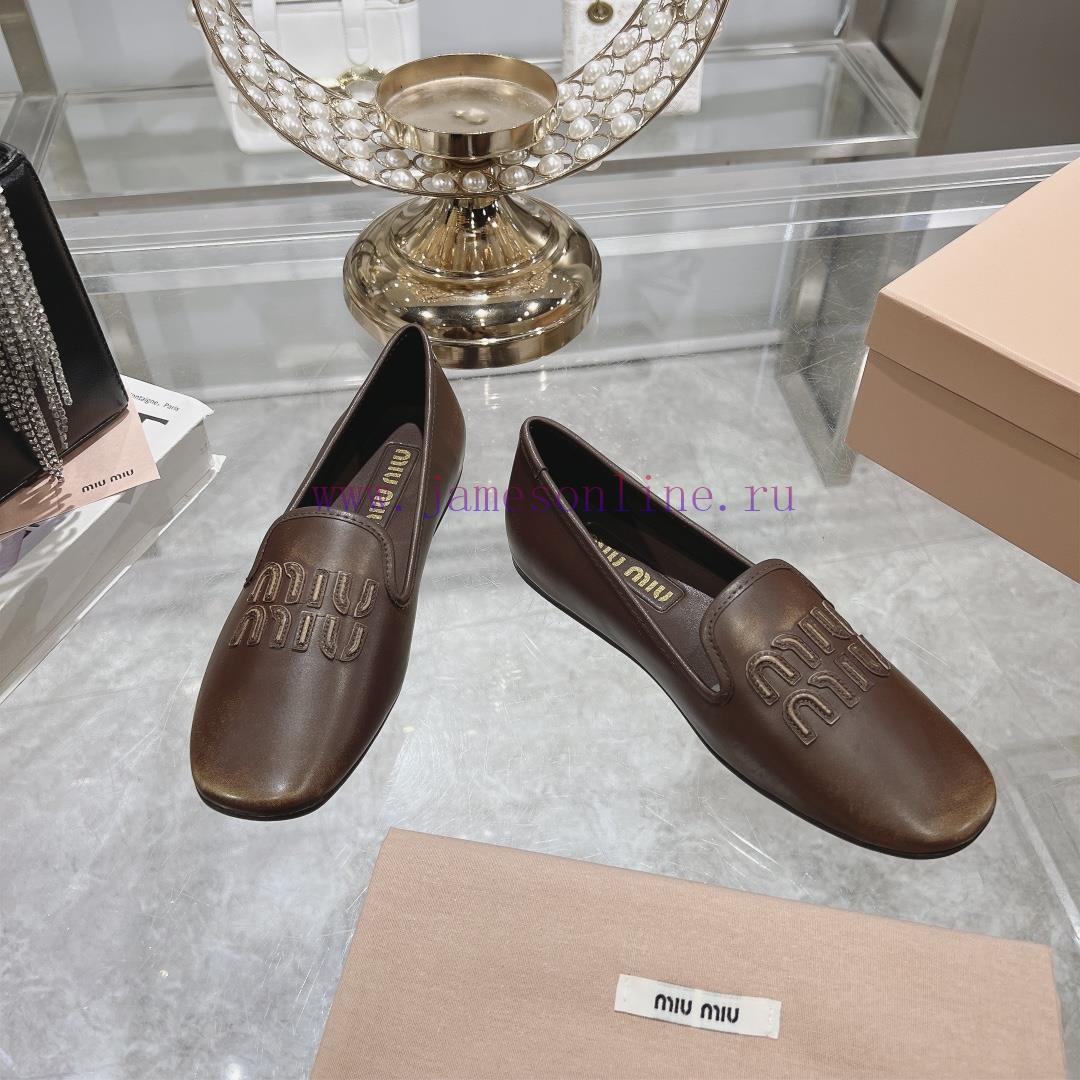 Miumiu 2024 Spring/Summer New Collection Retro Distressed Square Toe Mueller Single Shoes Slipp 35plq2zg - Image 3