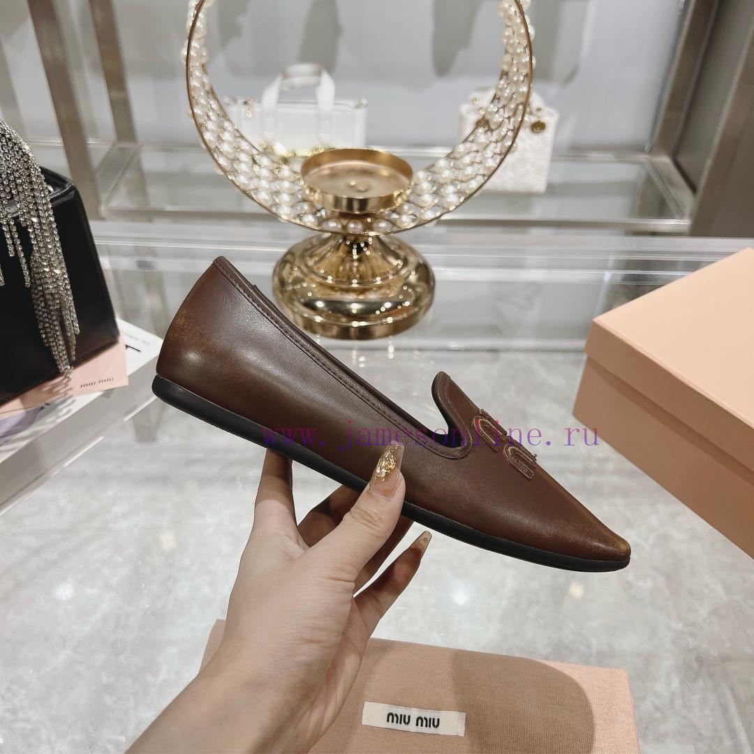 Miumiu 2024 Spring/Summer New Collection Retro Distressed Square Toe Mueller Single Shoes Slipp 35plq2zg - Image 5