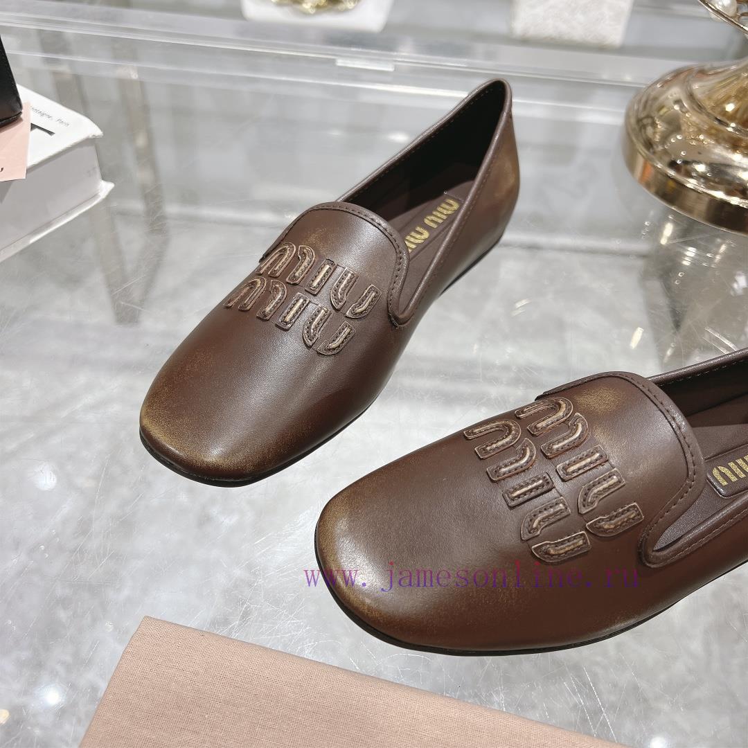 Miumiu 2024 Spring/Summer New Collection Retro Distressed Square Toe Mueller Single Shoes Slipp 35plq2zg - Image 7