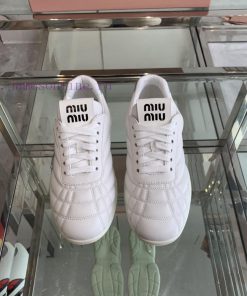 Miu Miu 2024SS New Thick Soled Casual Height Increasing White Shoes Miu Miu's New 'comfort Real p6hhmd2o