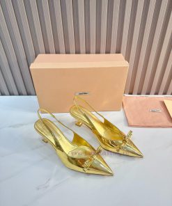 The 2024 New Product MIU MIU Has A Brand New And Super Beautiful Decoration Combination Full Of ltrm4hjb