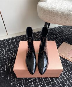 Top Qualitymiu Miu Ss24 New Arrival～Miu Miu 2024 Autumn/Winter | New Pointed Short BootsThis Po e70o23ck