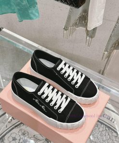 𝐌𝐢𝐮𝐌𝐢𝐮 New Product Launch: Original Shoe Shape Is Super Accurate Details Are Perfect And SuperT 1yasthvd