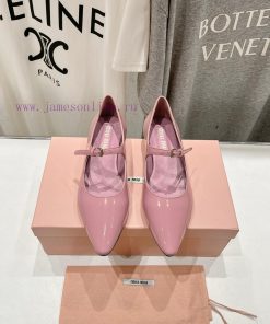 MiuM * U/24ss New Flat Bottomed Pointed Mary Jane Single Shoe Is A Very Low-key Single Shoe. It u1nmpqj5