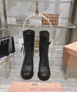 The Strap Design Of The 24SS Autumn And Winter New Short Boots Is Full Of Sense Showcasing Mium srclwla0