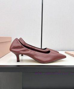 Top TierMiu Miu Miu Miu ㊙️ 24ss Autumn/Winter New Collection British StyleMiuMiu Runway Is Appr 3q3qxzdb
