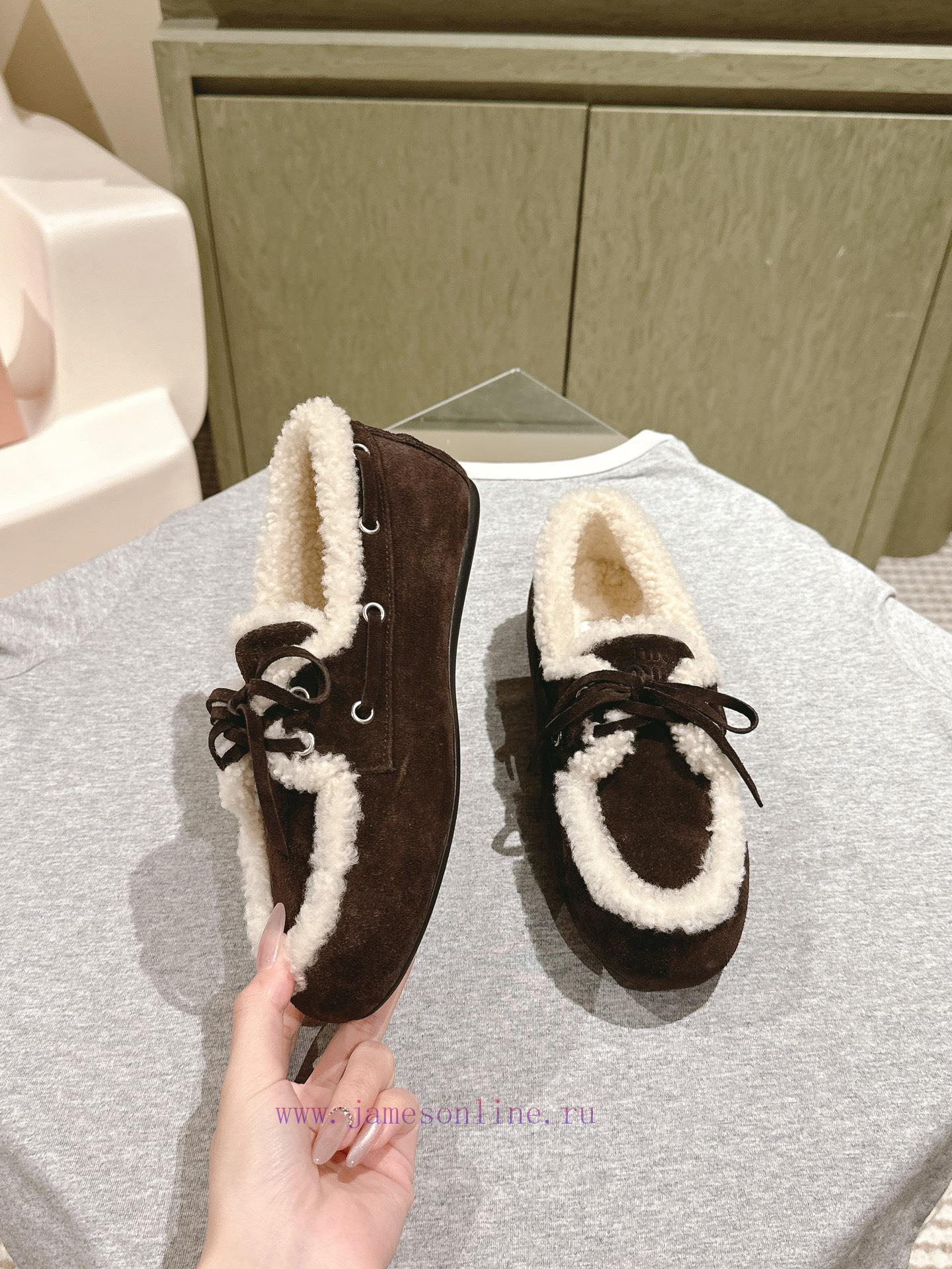 | ²⁰²4 𝐬𝐬 🤍🤎MIUMIU New American Retro Style Wool Integrated Bean Shoes~a Must-have~casual And i7gcjt85 - Image 3
