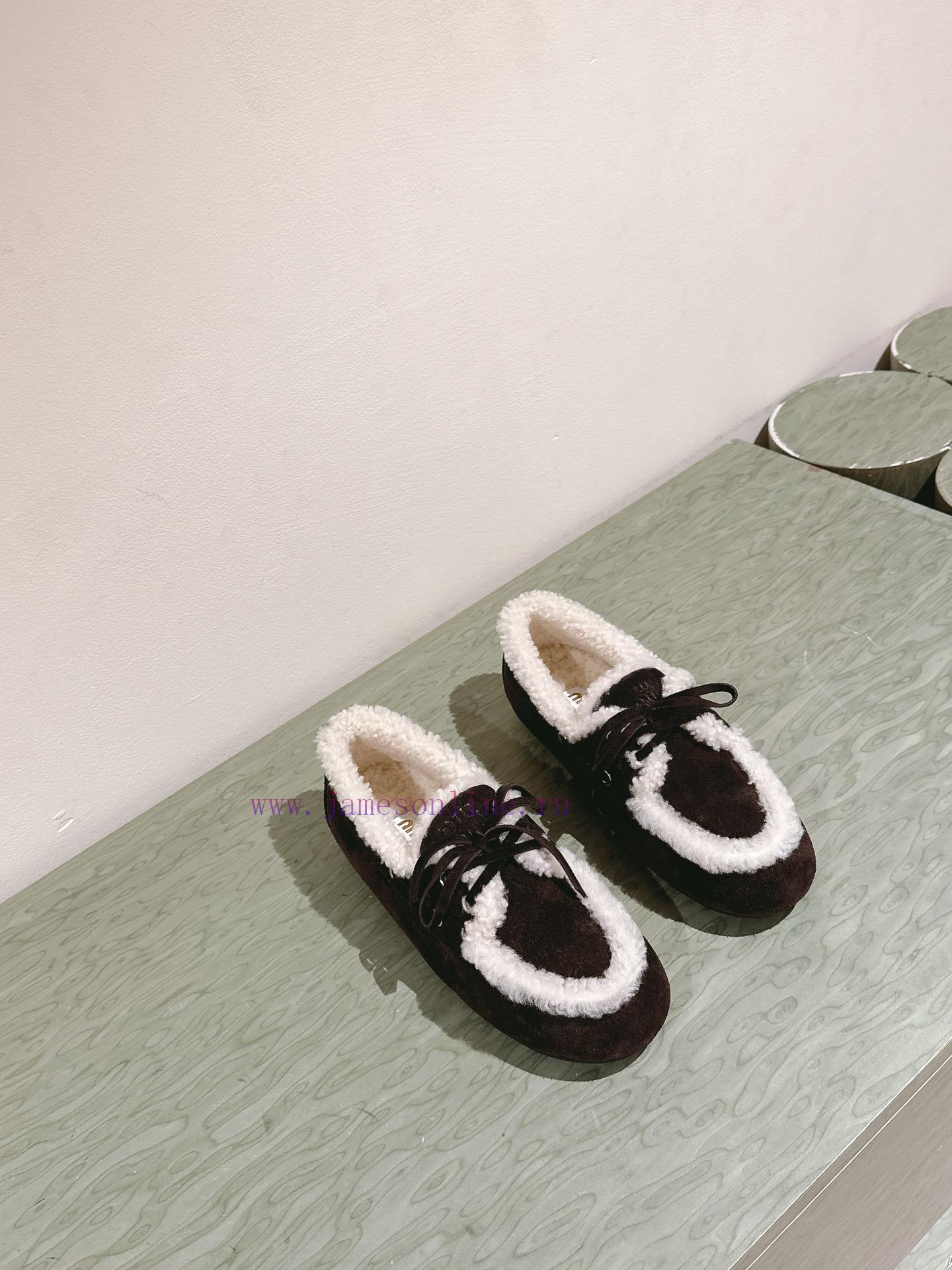 | ²⁰²4 𝐬𝐬 🤍🤎MIUMIU New American Retro Style Wool Integrated Bean Shoes~a Must-have~casual And i7gcjt85 - Image 8
