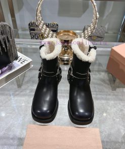 Mouri Miumiu 2024 Autumn/Winter New Product Limited Edition Lock Mouth Short Boots Explosive Bo cz0fcoew