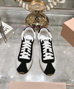 MiuMiu 25 New Casual Shoes Are Comfortable Breathable Simple Retro And Fashionable On The FeetI o9k9ht87