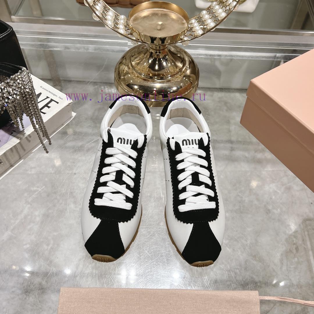 MiuMiu 25 New Casual Shoes Are Comfortable Breathable Simple Retro And Fashionable On The FeetI o9k9ht87
