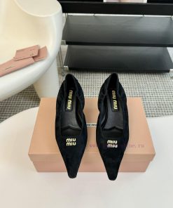 Short And ShortMiu Miu 24ss Autumn And Winter Blok Small Square Toe LoafersThis Brock Shoe Feat 6o8bta2h