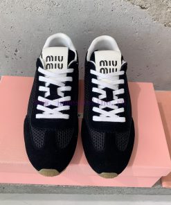 Miu Miu's New Retro German Training Shoes Can Be Paired With Minimalist Retro And Artistic Styl qjxhpcd7
