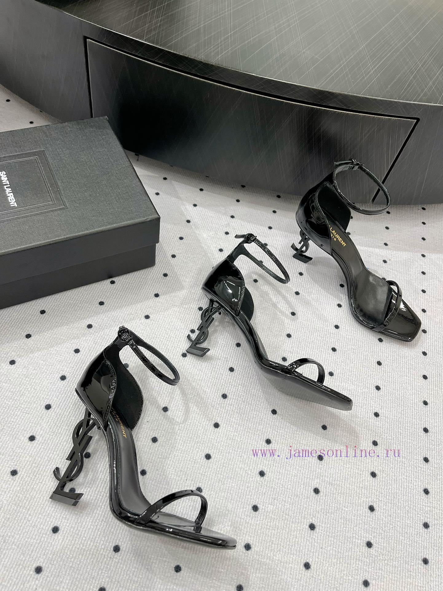 𝑺𝒂𝒊𝒏𝒕𝑳𝒂𝒖𝒓𝒆𝒏𝒕 Black Gold High Heels Which Girl Doesn't Love Them They Really Decorate Her Leg Sh k6565jho - Image 3