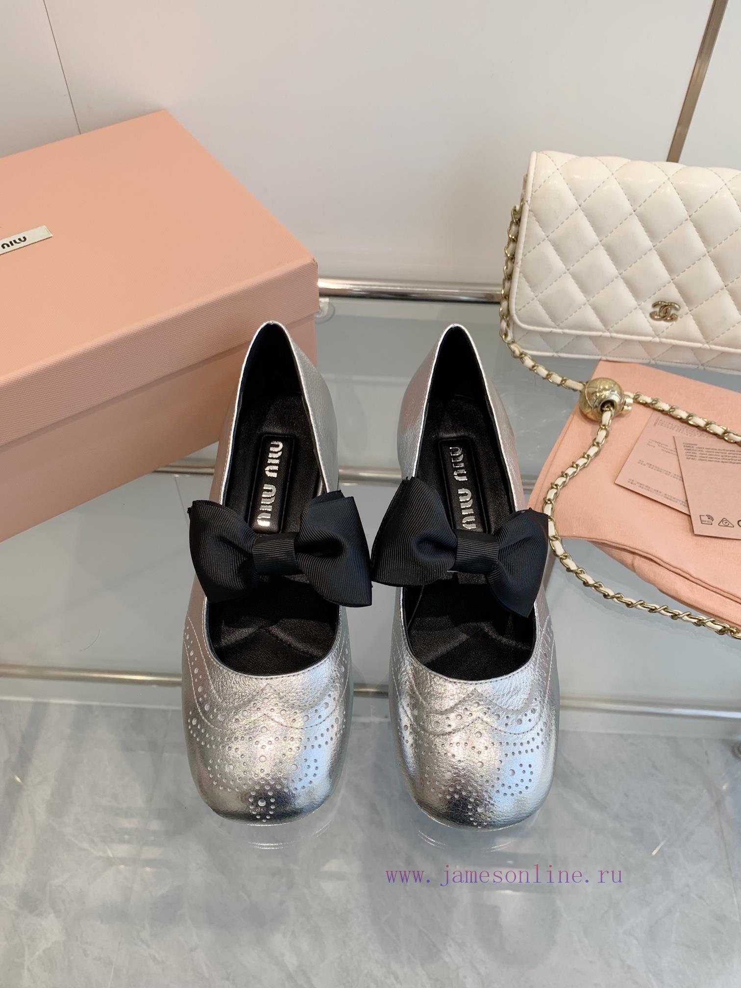 MIU MIU SS25 Early Spring Fashion Show New Coarse Heel Round Toe Mary Jane Bow Elastic Band Sin 4e17o0l7