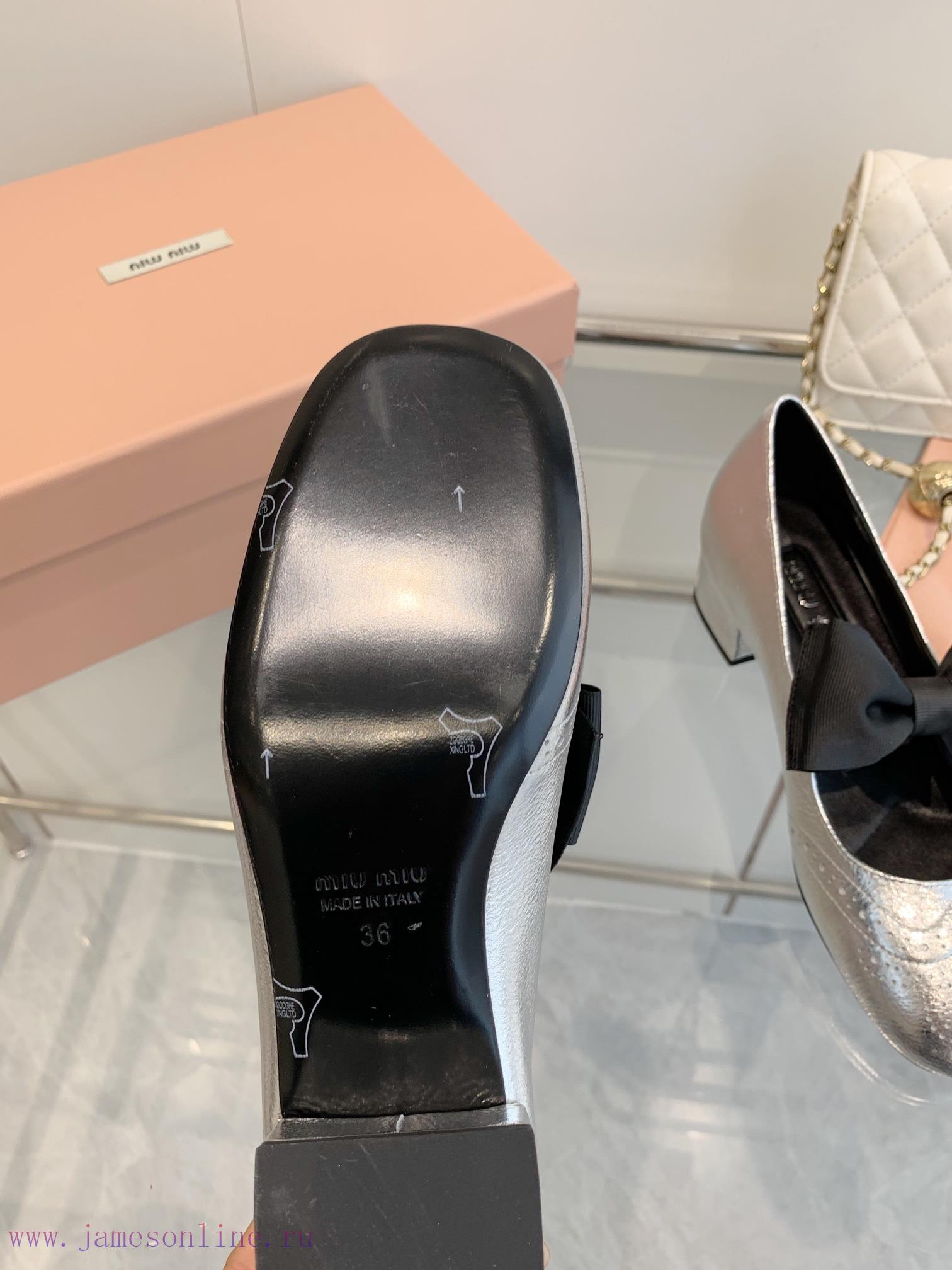 MIU MIU SS25 Early Spring Fashion Show New Coarse Heel Round Toe Mary Jane Bow Elastic Band Sin 4e17o0l7 - Image 7
