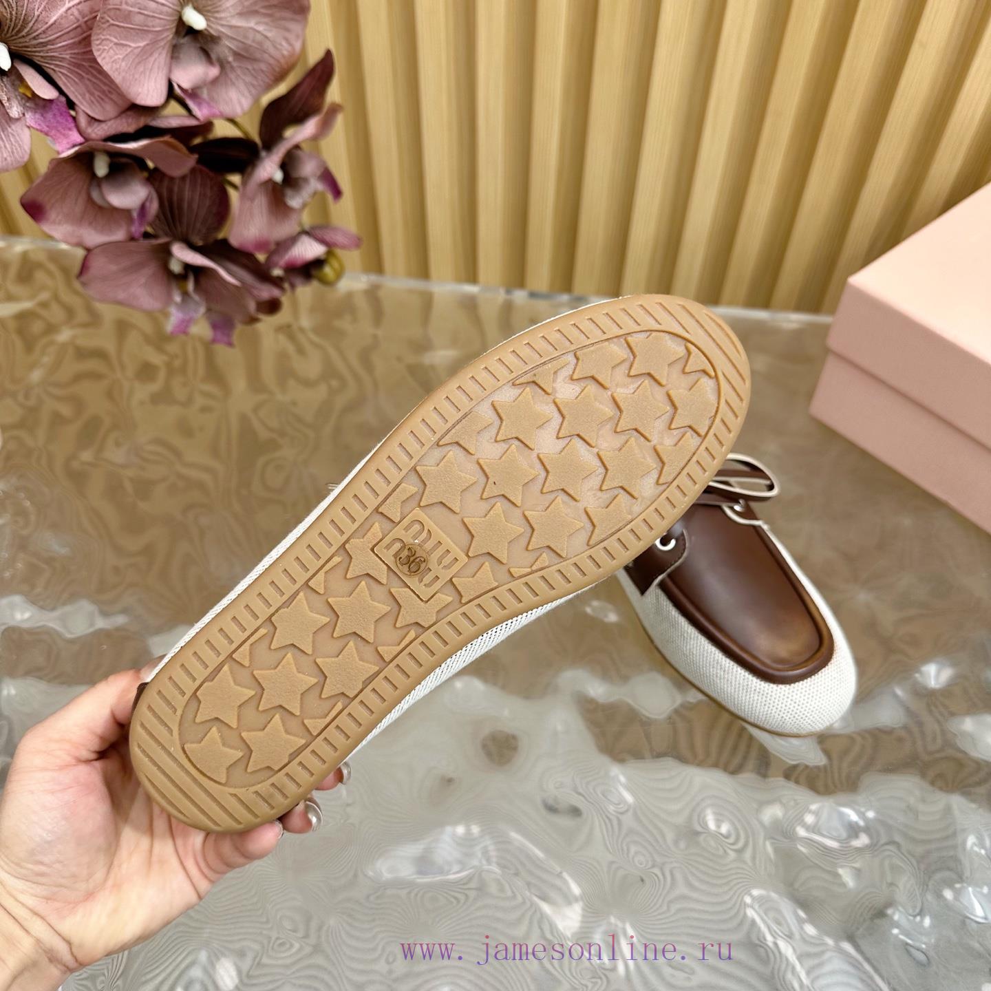 MiuMiu 2025 Brushed Lace Up Chicken Eye Flat Bean Shoes——————————Show Off New Styles Vintage Le 4nef6pq9 - Image 10