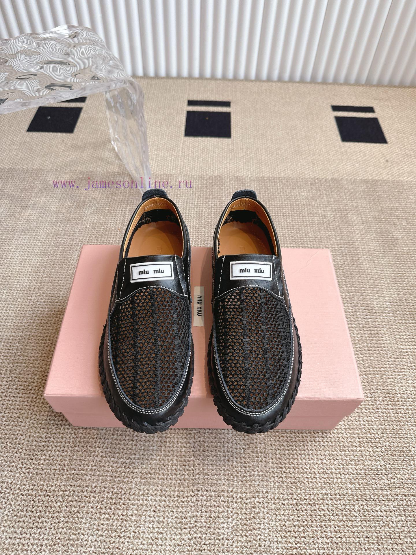 MiuMiu Miu Thin Hollow Out Casual Bean Leather ShoesOne Foot Men's Shoes Made Of Genuine Leathe ftny6wvs