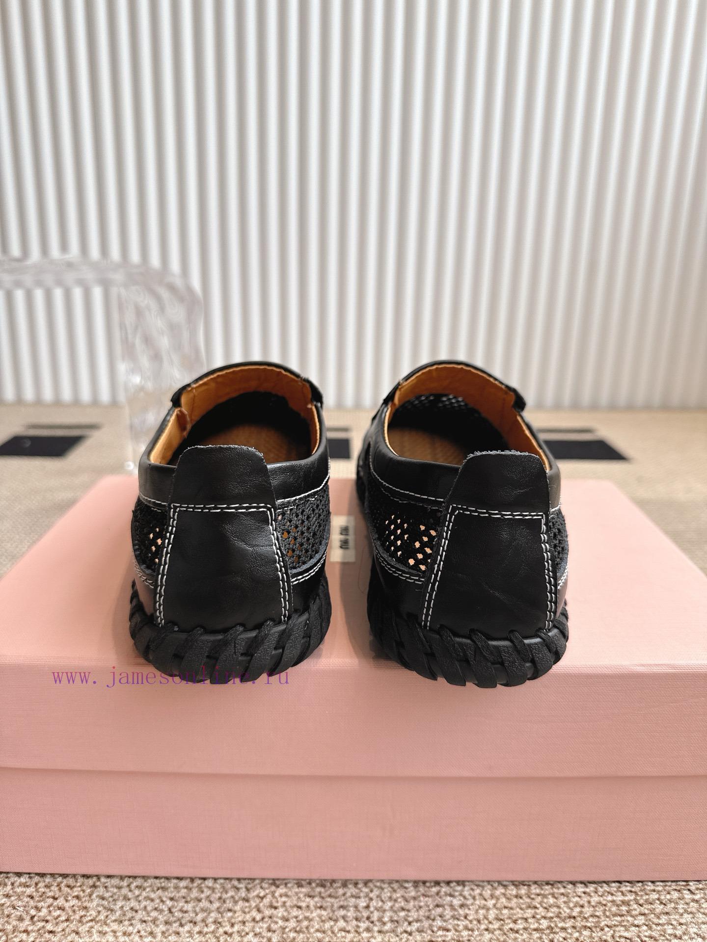 MiuMiu Miu Thin Hollow Out Casual Bean Leather ShoesOne Foot Men's Shoes Made Of Genuine Leathe ftny6wvs - Image 9