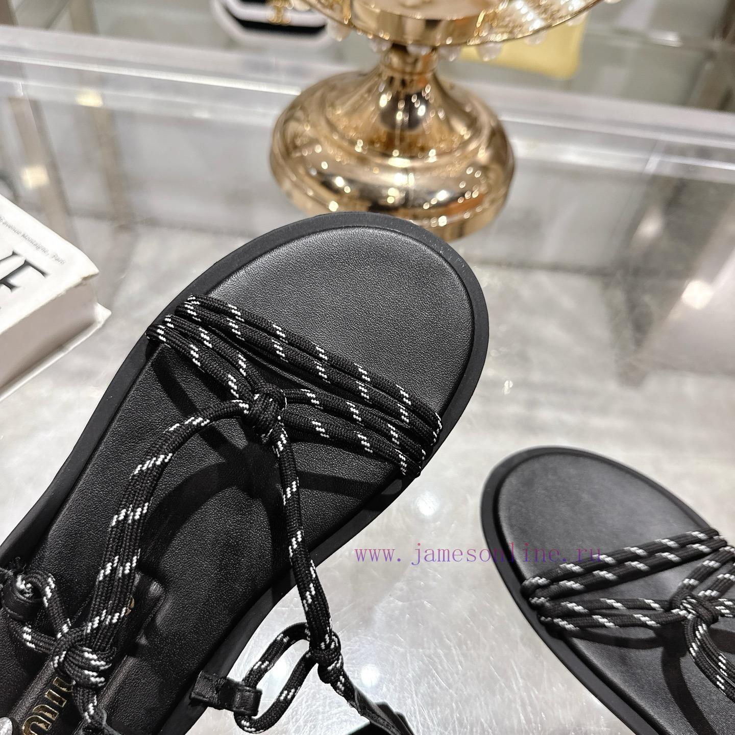 Miumiu Ss25 New Arrival~Miu Miu Spring/Summer New SneakersA Pair Of Sandals That Fashionistas M g4zolqfn - Image 10