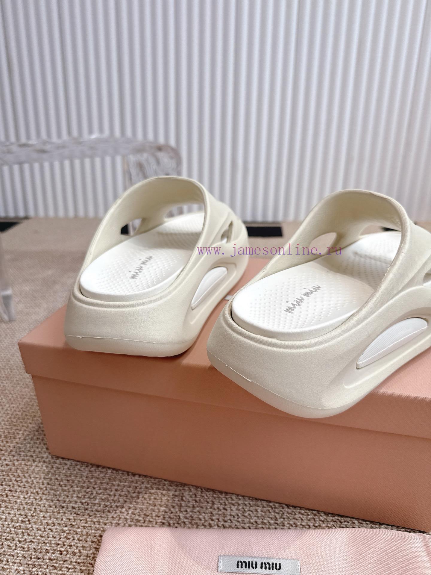 MiuMiu Thick Soled Slippers Summer 2025 New Edition Net Infrared Wear Sports Beach Anti Slip Tr pav9pb66 - Image 9