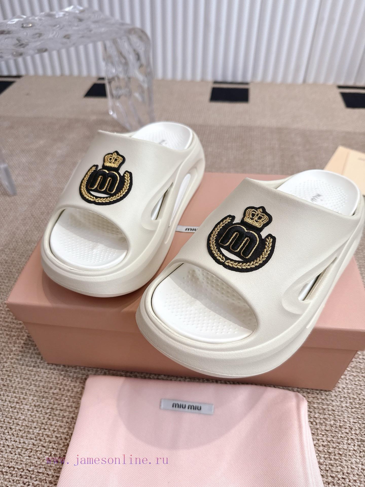 MiuMiu Thick Soled Slippers Summer 2025 New Edition Net Infrared Wear Sports Beach Anti Slip Tr pav9pb66 - Image 10