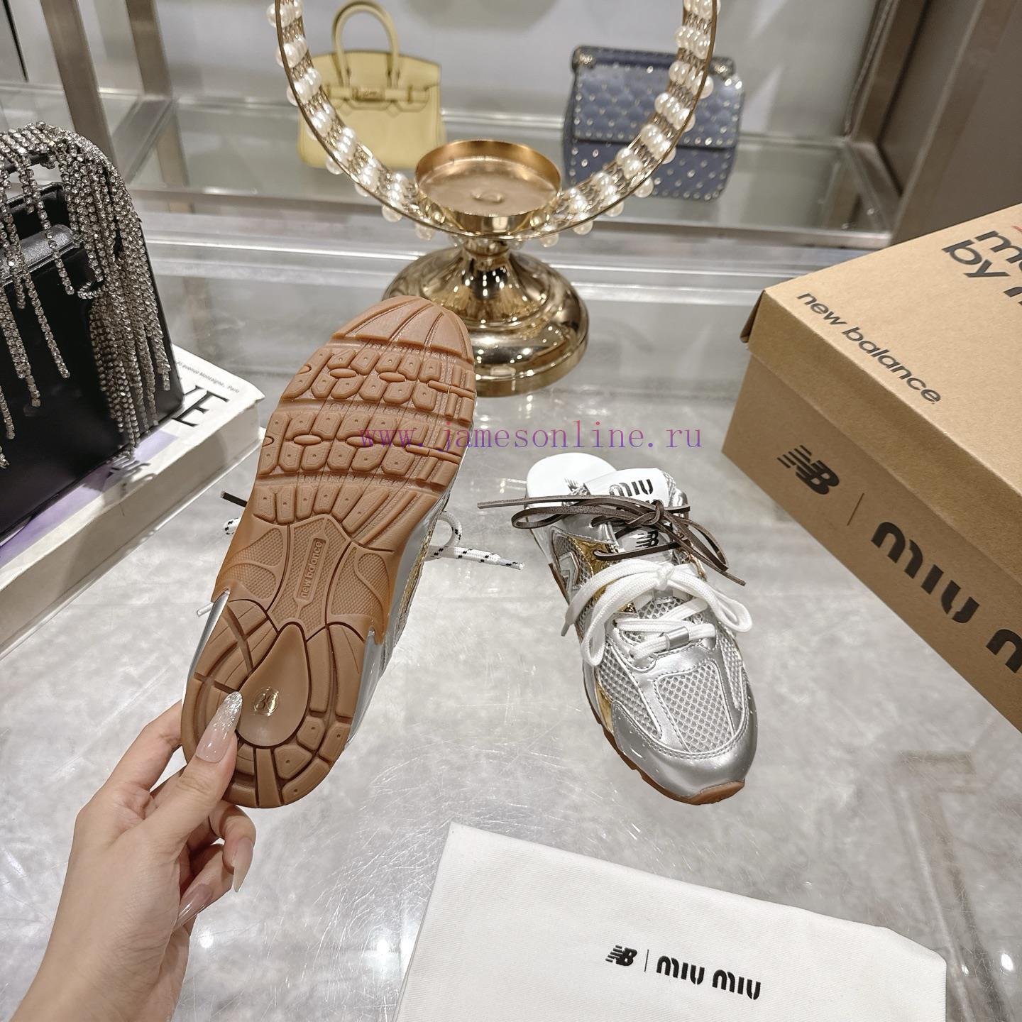 New Balance MIU Joint Half DragThis Pair Of Co Branded Flip Flops Dubbed The "Happy Rich Lady S hf4o70v2 - Image 10