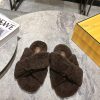 Fendi Autumn/Winter New Cross Wool SlippersFurry And Super Cute Comfortable And Fashionable On oid12quh