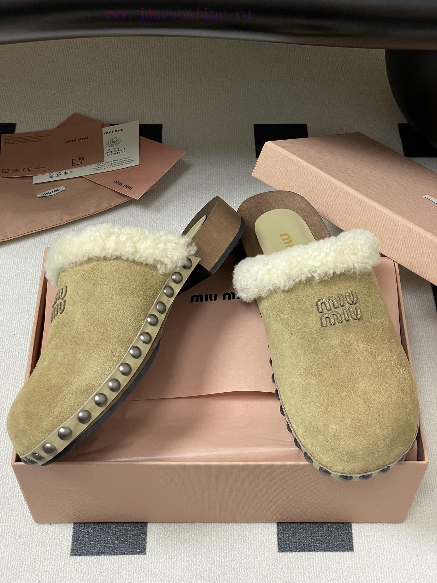 25ss Autumn/Winter Fashion MIUMIU Solid Wood Bottom Wool Half Slippers Thick Soled Mueller Shoe vnb42k3c - Image 7