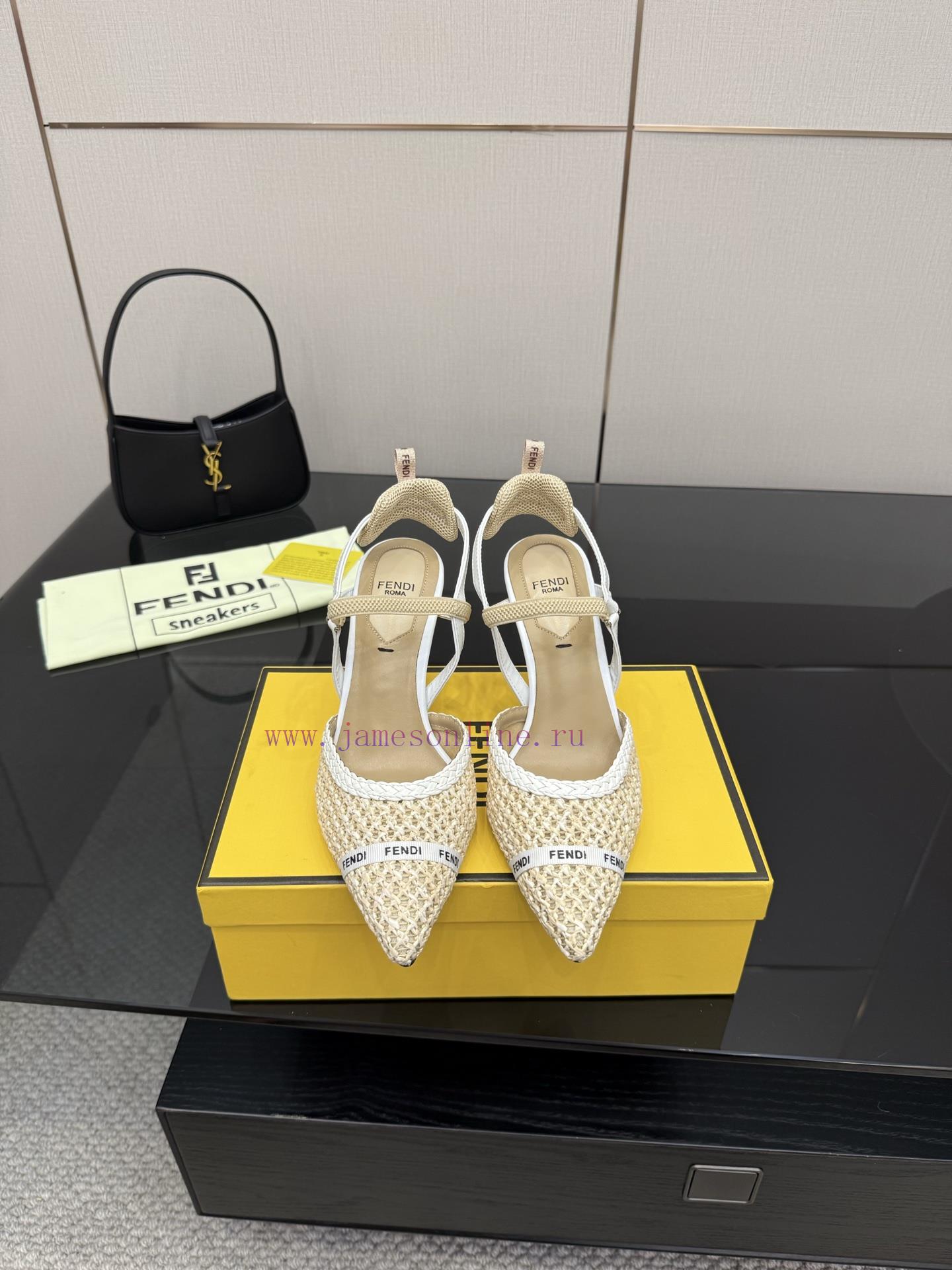 Fendi Leather Woven High HeelsThis Shoe Is Named After The Agile And Lightweight Italian Hummin 6cd4xr42