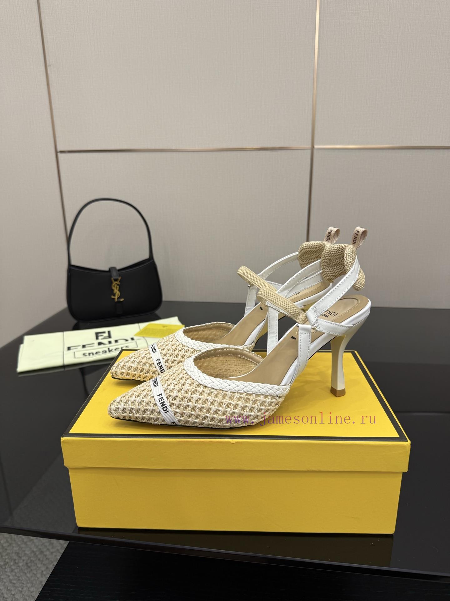 Fendi Leather Woven High HeelsThis Shoe Is Named After The Agile And Lightweight Italian Hummin 6cd4xr42 - Image 5