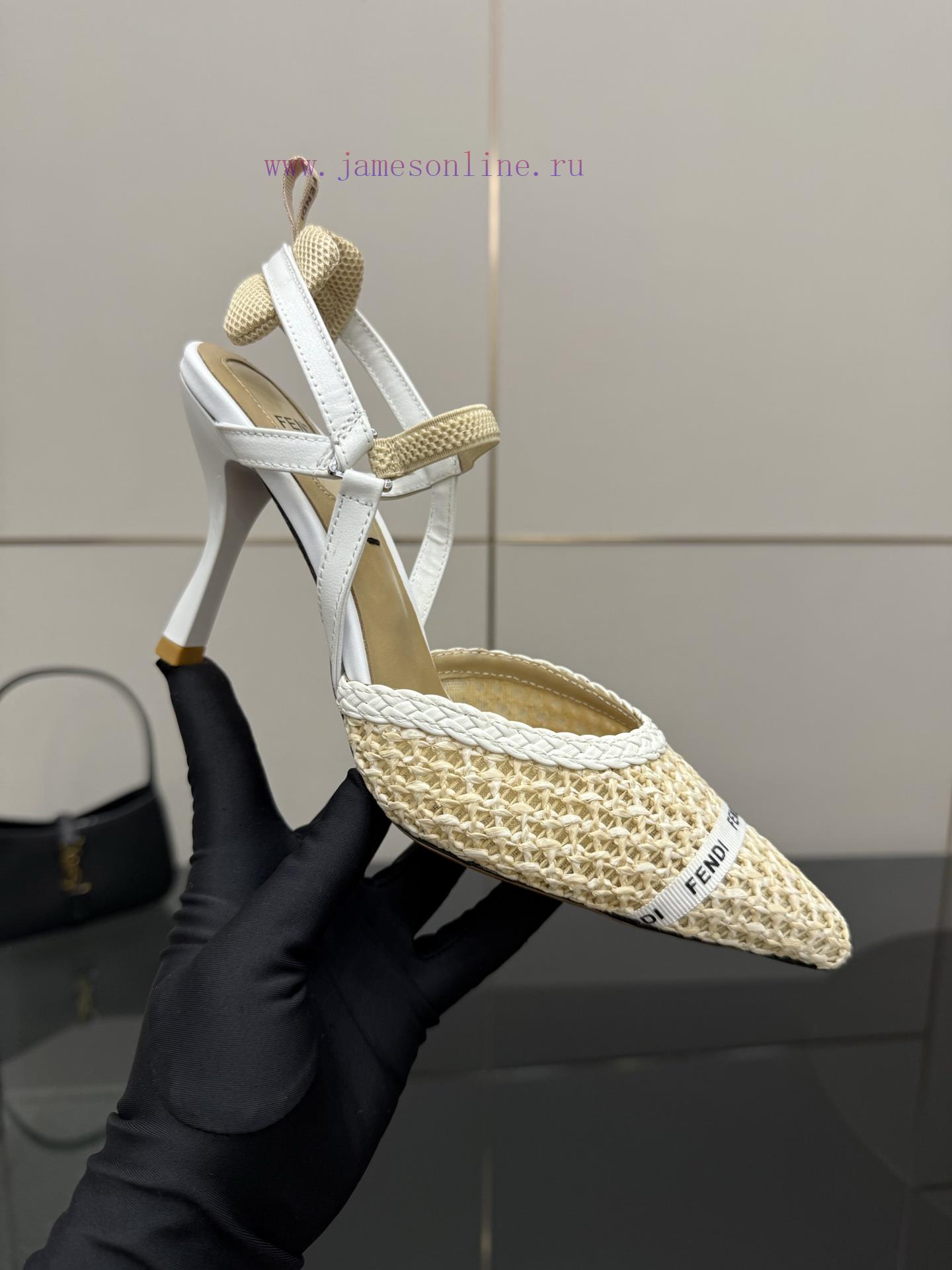 Fendi Leather Woven High HeelsThis Shoe Is Named After The Agile And Lightweight Italian Hummin 6cd4xr42 - Image 8
