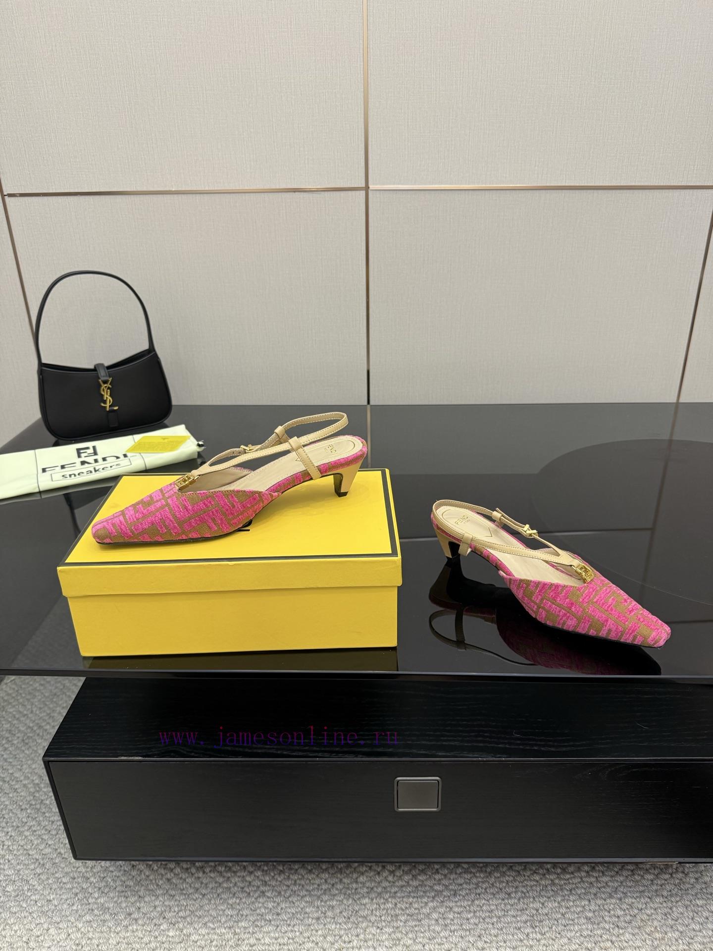 𝙁𝙀𝙉𝘿𝙄 New Fendi FFold Square Head Snell Dew Heel SandalsSquare Toe Open Heel Shoes With Origina yhiqc6td - Image 5